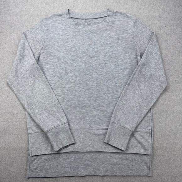 ALO Yoga Tops - Alo Yoga Glimpse Sweatshirt Womens M Gray High Low Side Slit Pullover Athleisure